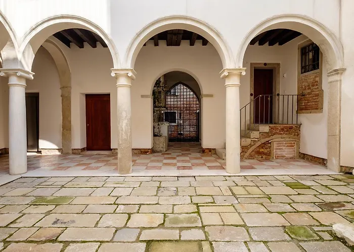 Ca' Moro Salina Apartman *