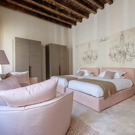 Apartment Ca' Moro Salina Venedig